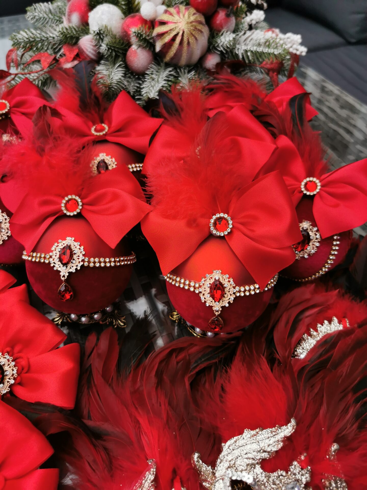 Elegant Victorian style Christmas ornaments - Image 10
