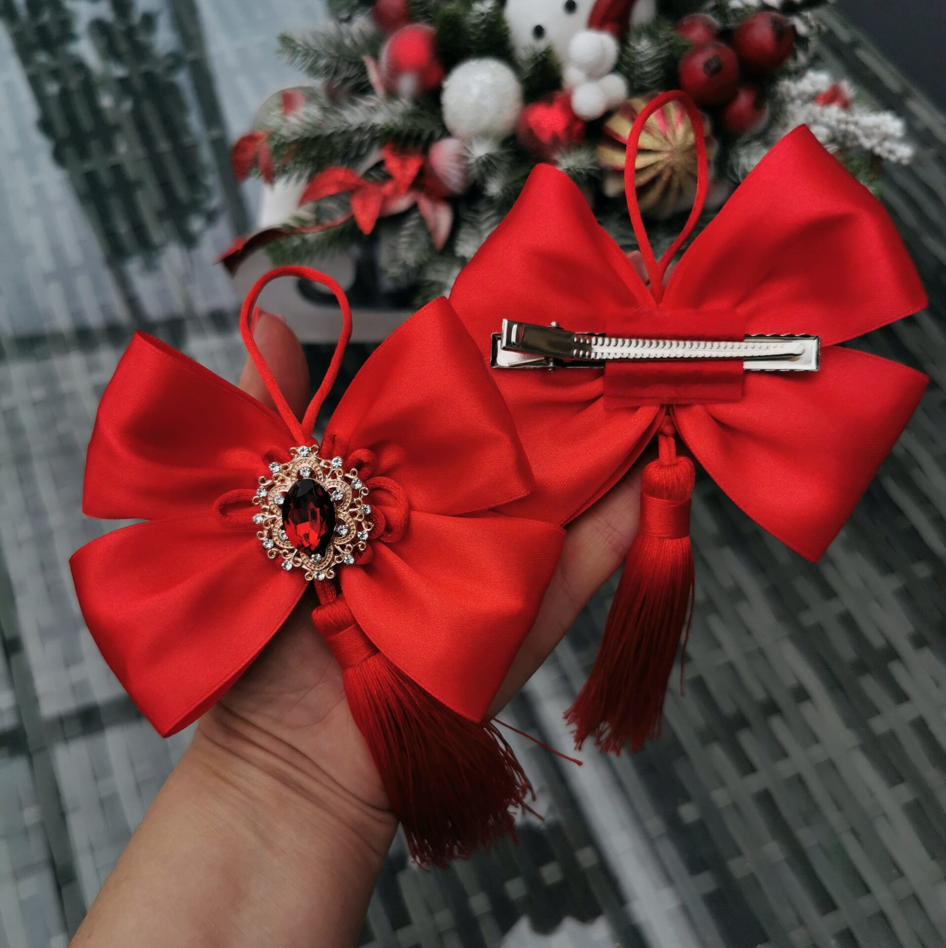 Elegant Victorian style Christmas ornaments - Image 7