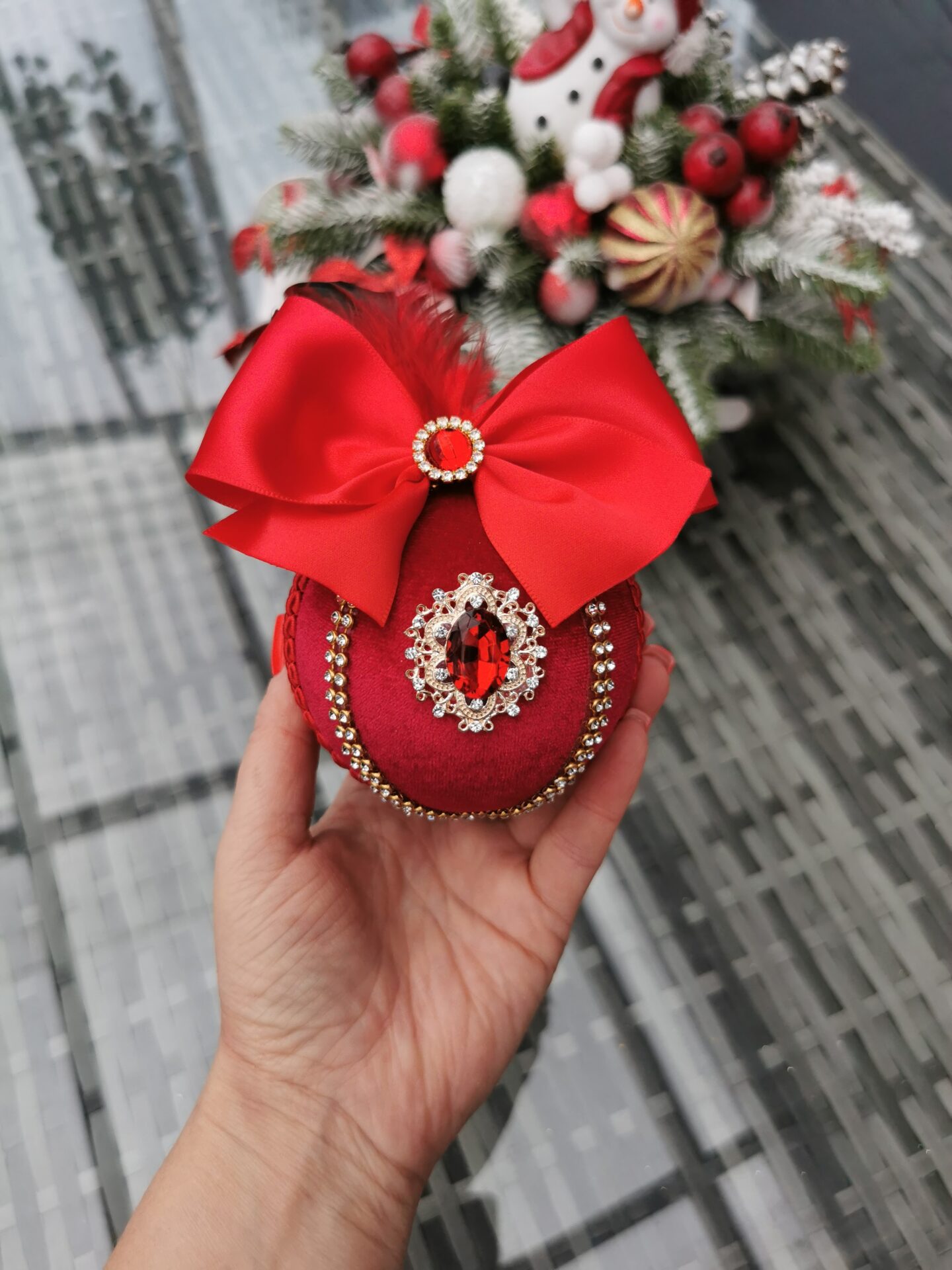 Elegant Victorian style Christmas ornaments - Image 3