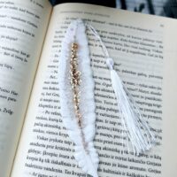 Bookmark-white/gold