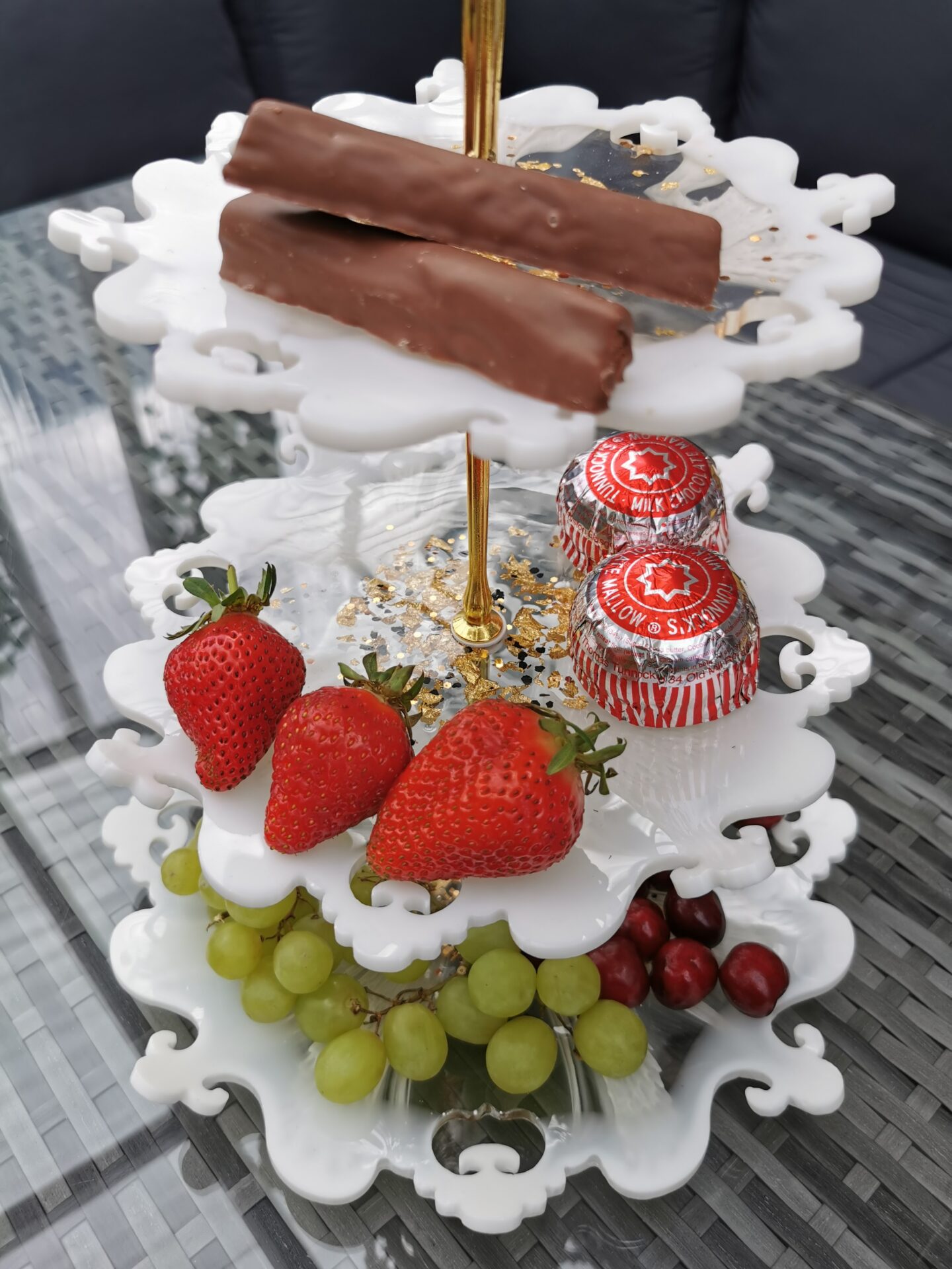Tree tiered cake stand Diartdecor