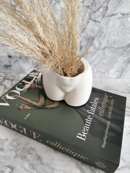 Bum vase