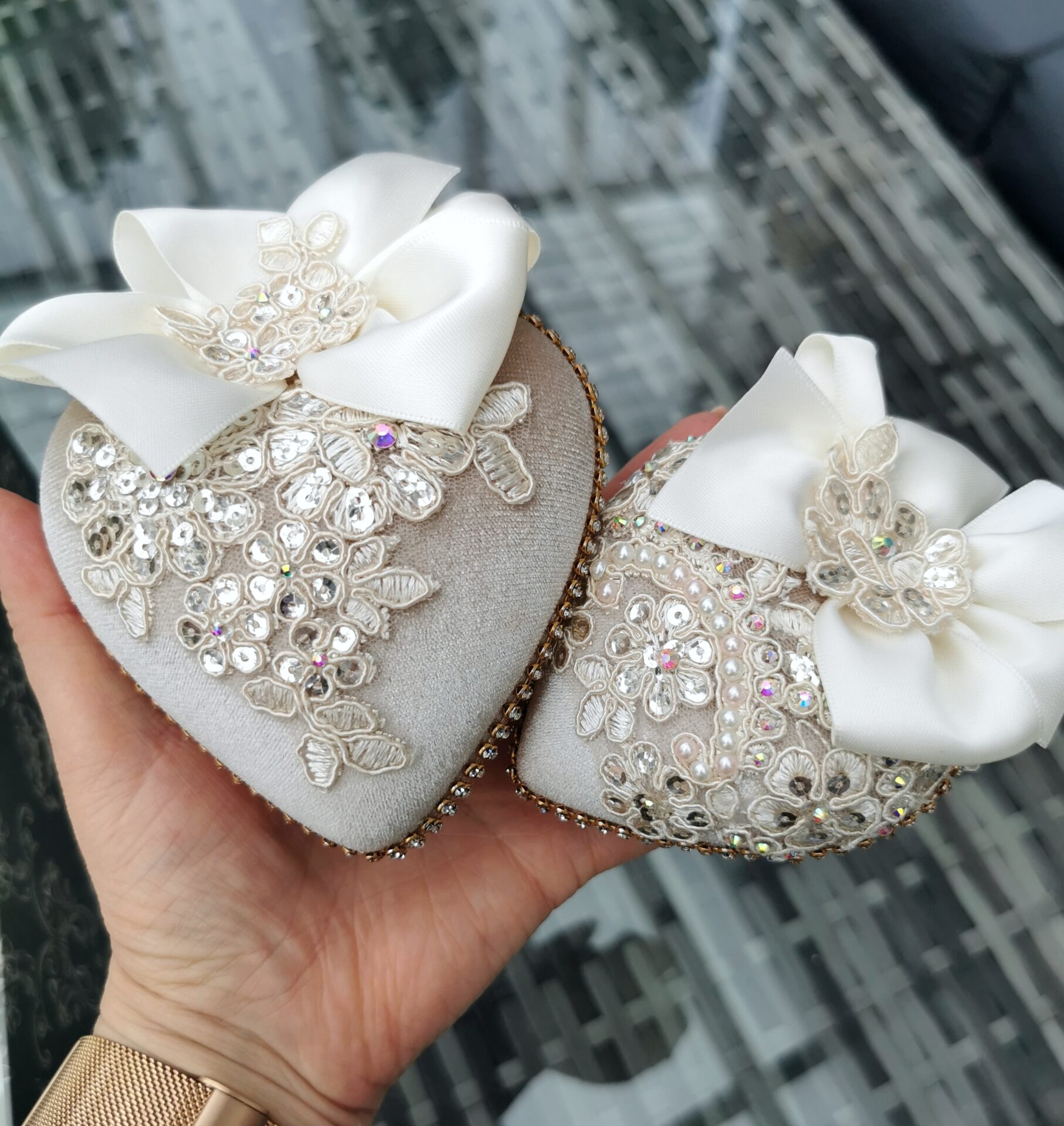 Beige Christmas ornaments set - Image 11