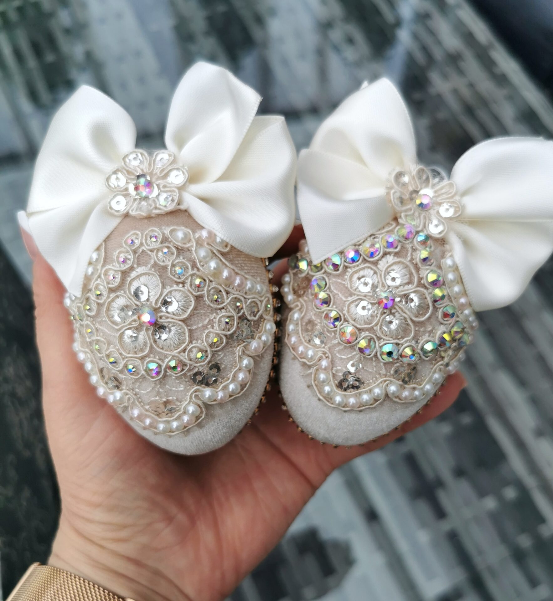 Beige Christmas ornaments set - Image 9