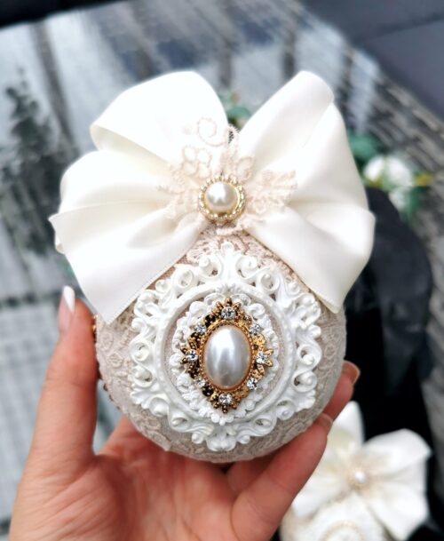 Cream Christmas ornament - Image 2