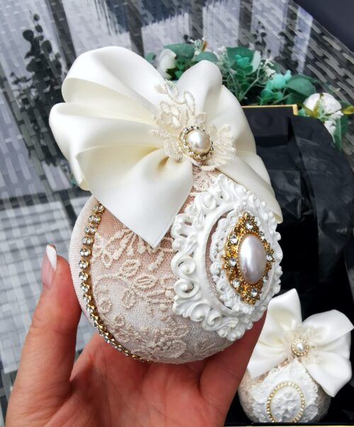 Cream Christmas ornament - Image 3