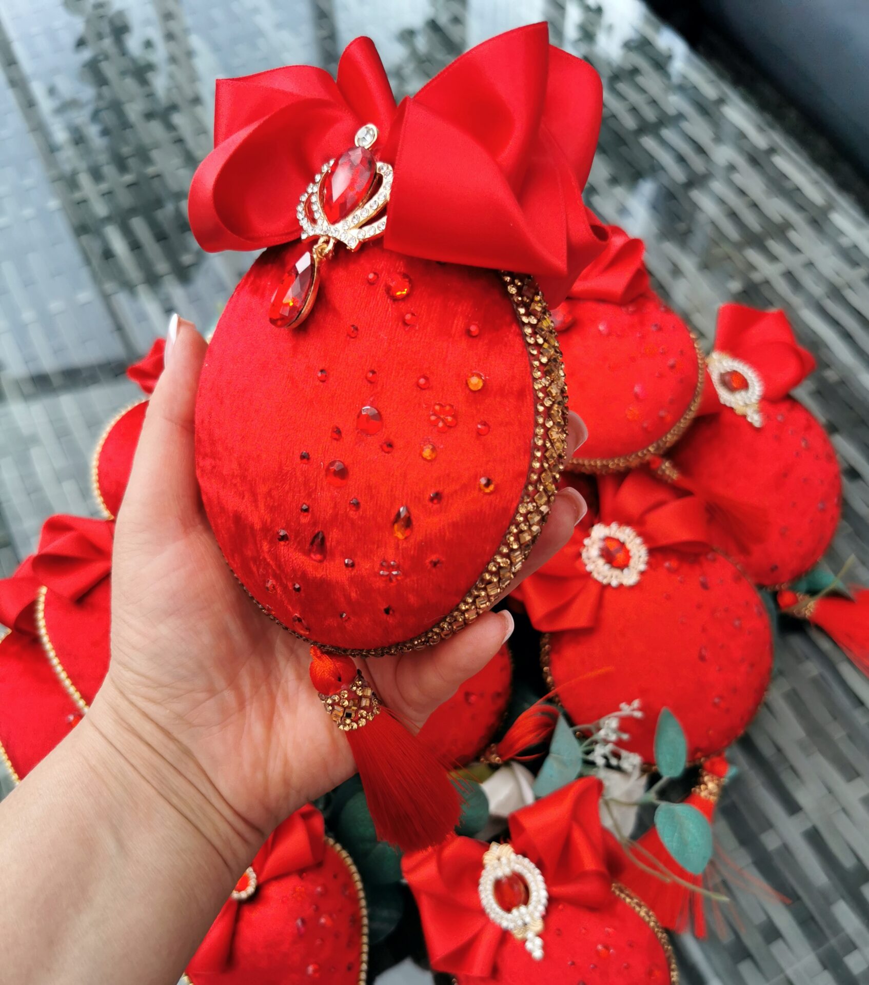 Red Christmas ornaments set - Image 9