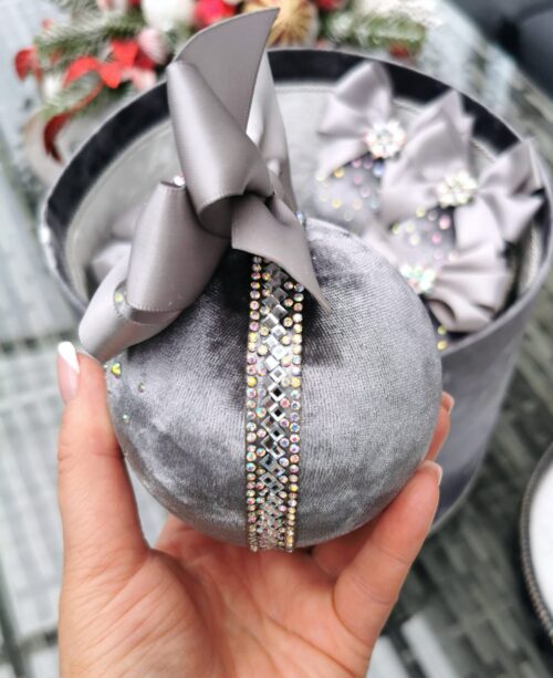 Silver Christmas ornaments set - Image 3