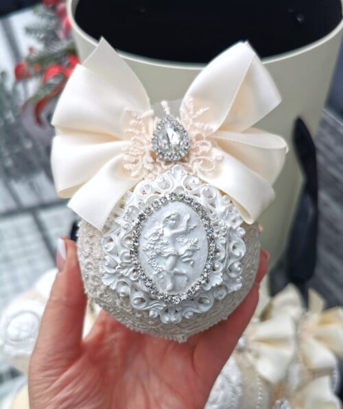 Cream Christmas ornaments set - Image 8
