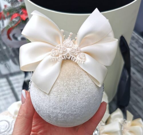 Cream Christmas ornaments set - Image 6