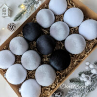 Christmas tree baubles mix -black/white/grey