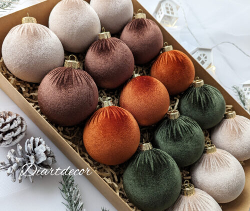 Christmas Ornamenst Mix | Moss Green, Brown, Beige,Rustic - 15 Units Set - Image 3