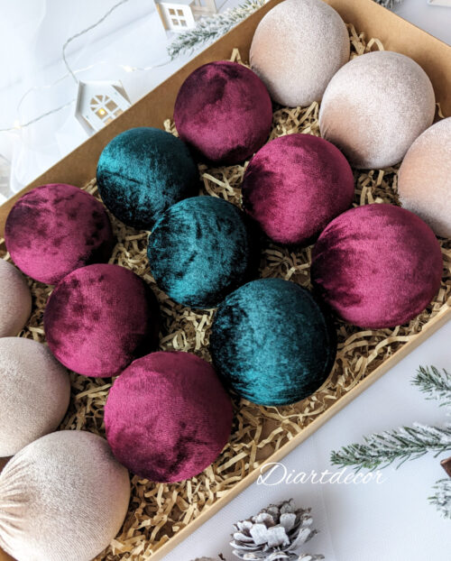 Christmas Ornaments Mix | Wine, Emerald, Beige - Image 2