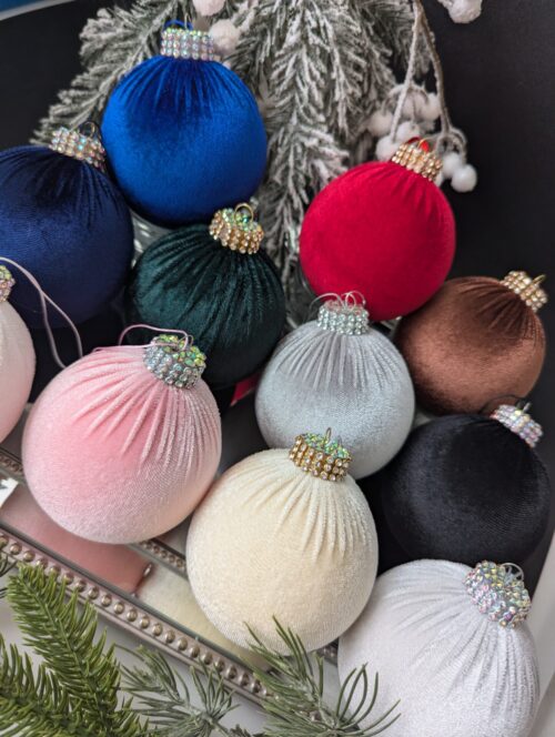 Pink Christmas tree baubles - Image 2