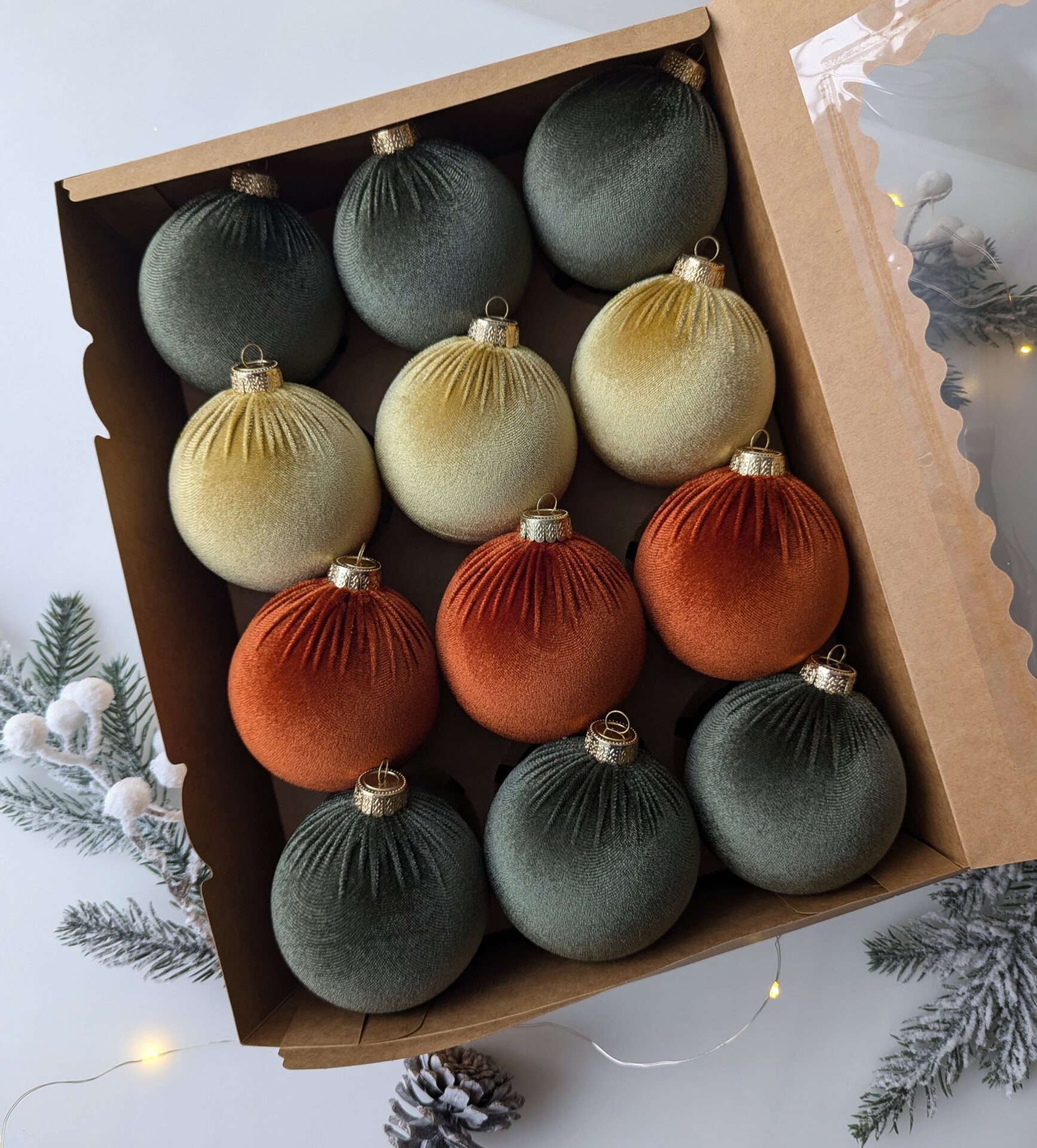 Christmas tree ornaments mix- custard/rustic/moss green.