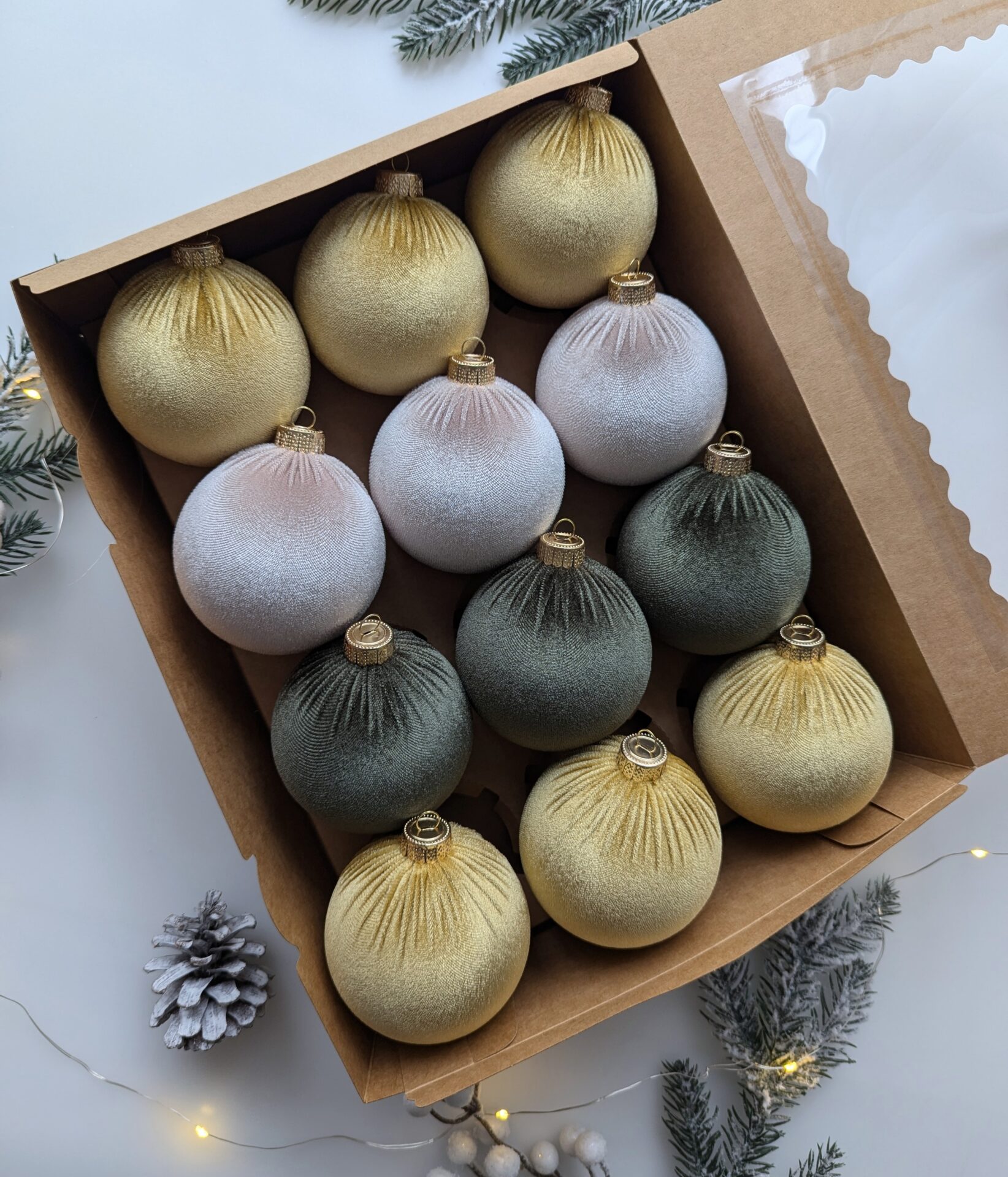 Christmas tree ornaments mix- custard/cream/moss green.