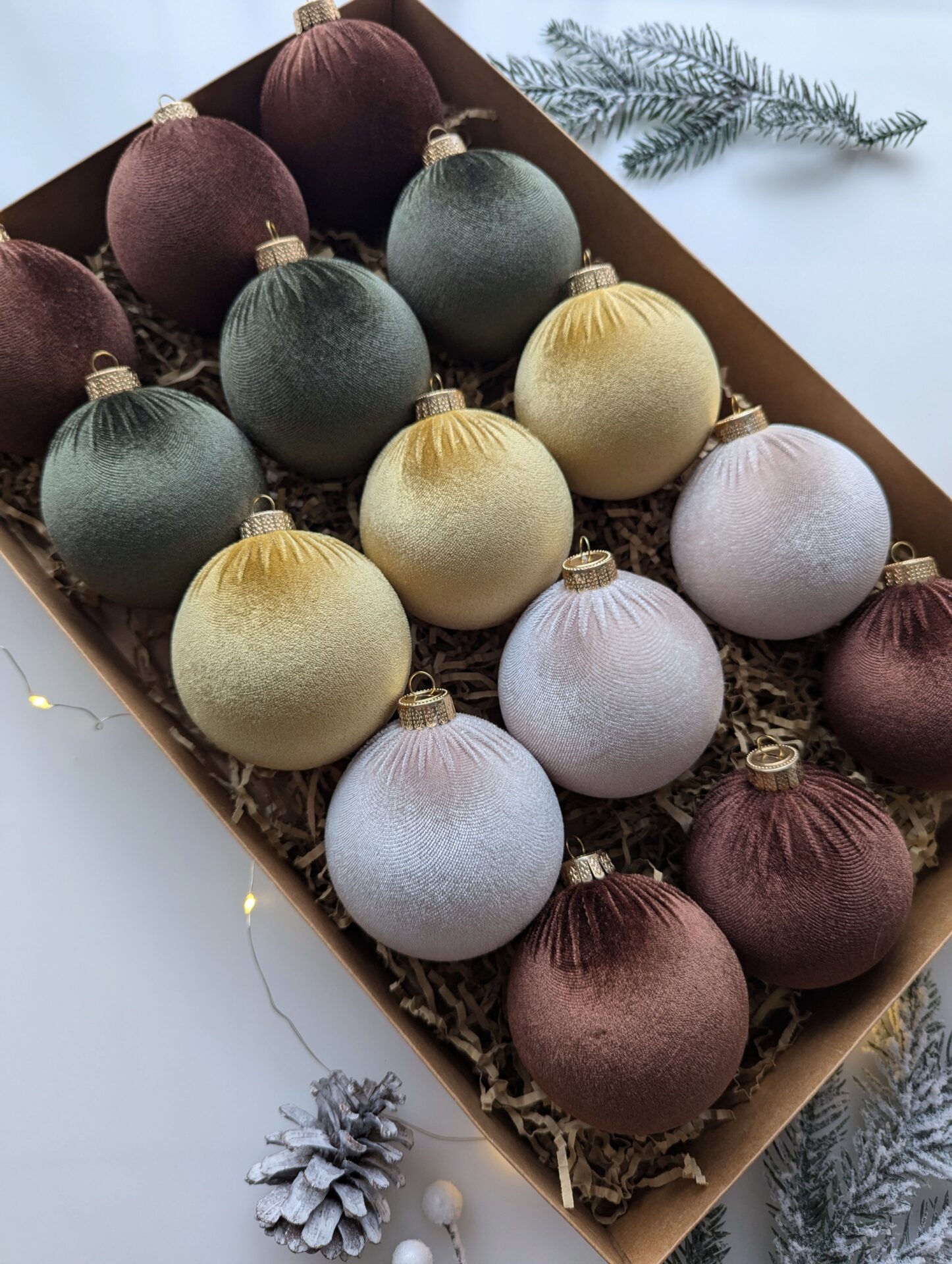 Christmas tree ornaments mix- cream/custard/brown/moss green.