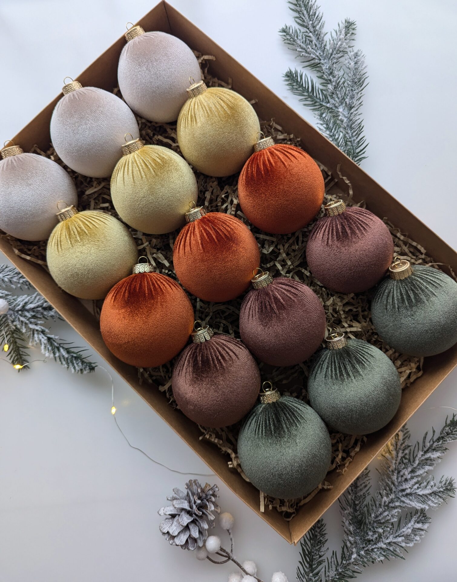 Christmas tree ornaments mix- cream/ custard/rustic/brown/moss green.