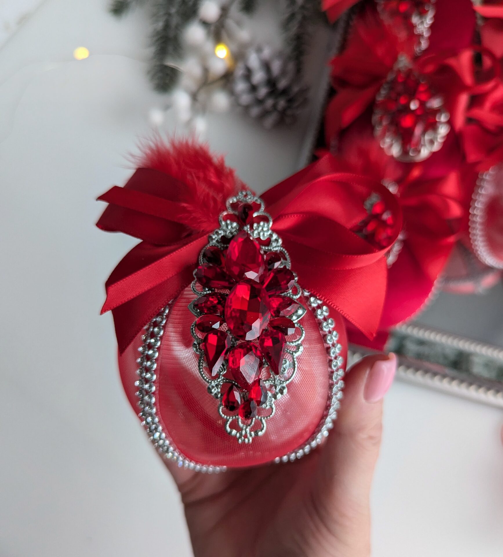 Red Christmas baubles - Image 6