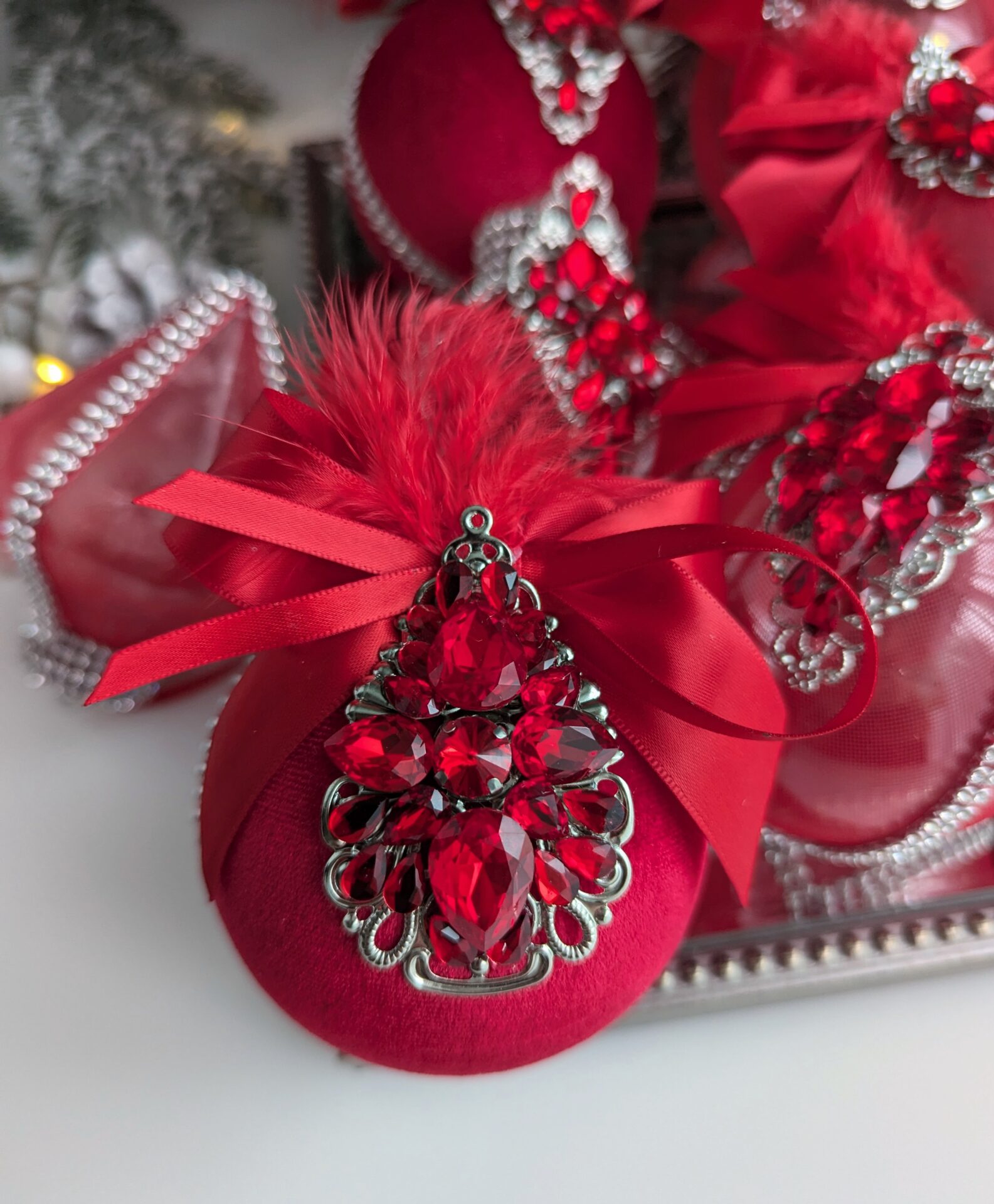 Red Christmas baubles - Image 4