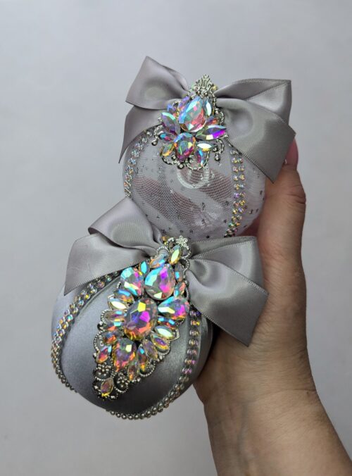Grey Christmas baubles  - Image 2